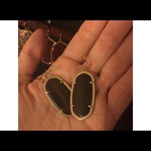 Kendra Scott Jewelry - Kendra Scott Elle Earrings - Ebony Wood Kendra Scott Jewelry - Kendra Scott Elle Earrings - Ebony Wood